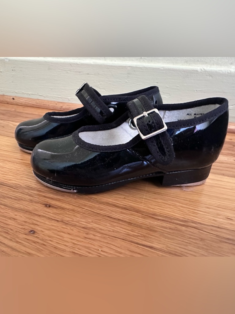 Capezio Girls' Black Patent Tap Shoes